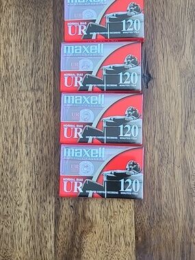 Maxell UR 120 Audio Cassettes Set of 4  New in Package
